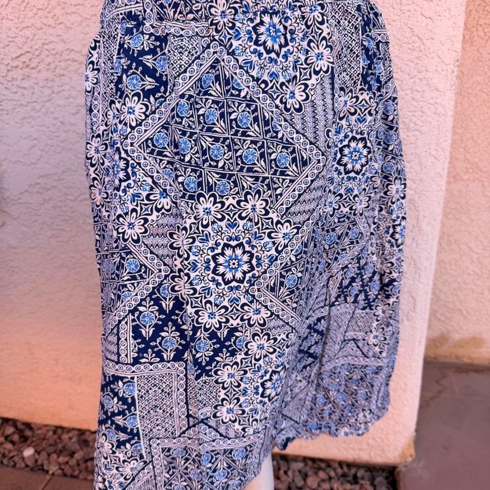 CJ Banks blue floral midi skirt with elastic waist - Picture 7 of 7